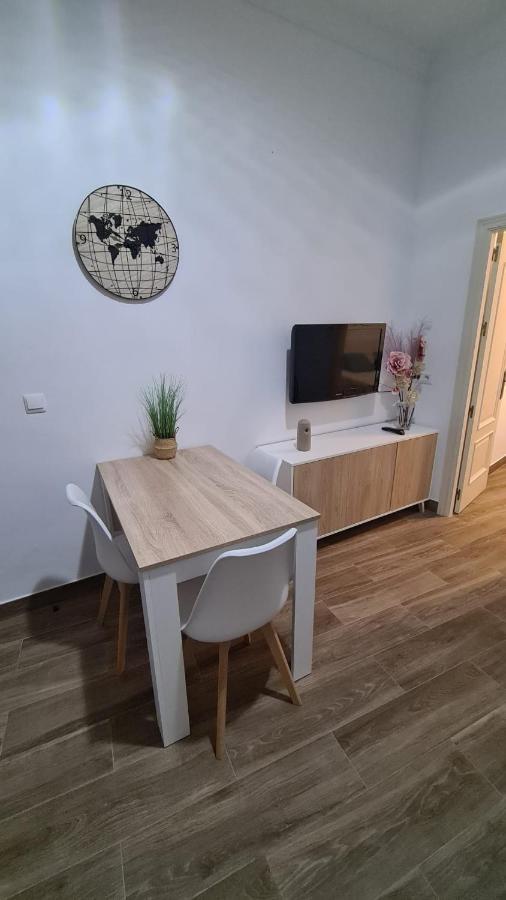 Apartamento Puente Triana Setenil De Las Bodegas Luaran gambar