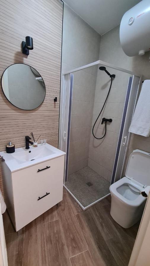 Apartamento Puente Triana Setenil De Las Bodegas Luaran gambar